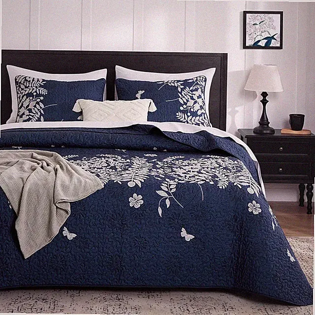 Wake In Cloud Floral Quilt Set Queen Full - Navy Blue Gray 3pc Reversible Coverl